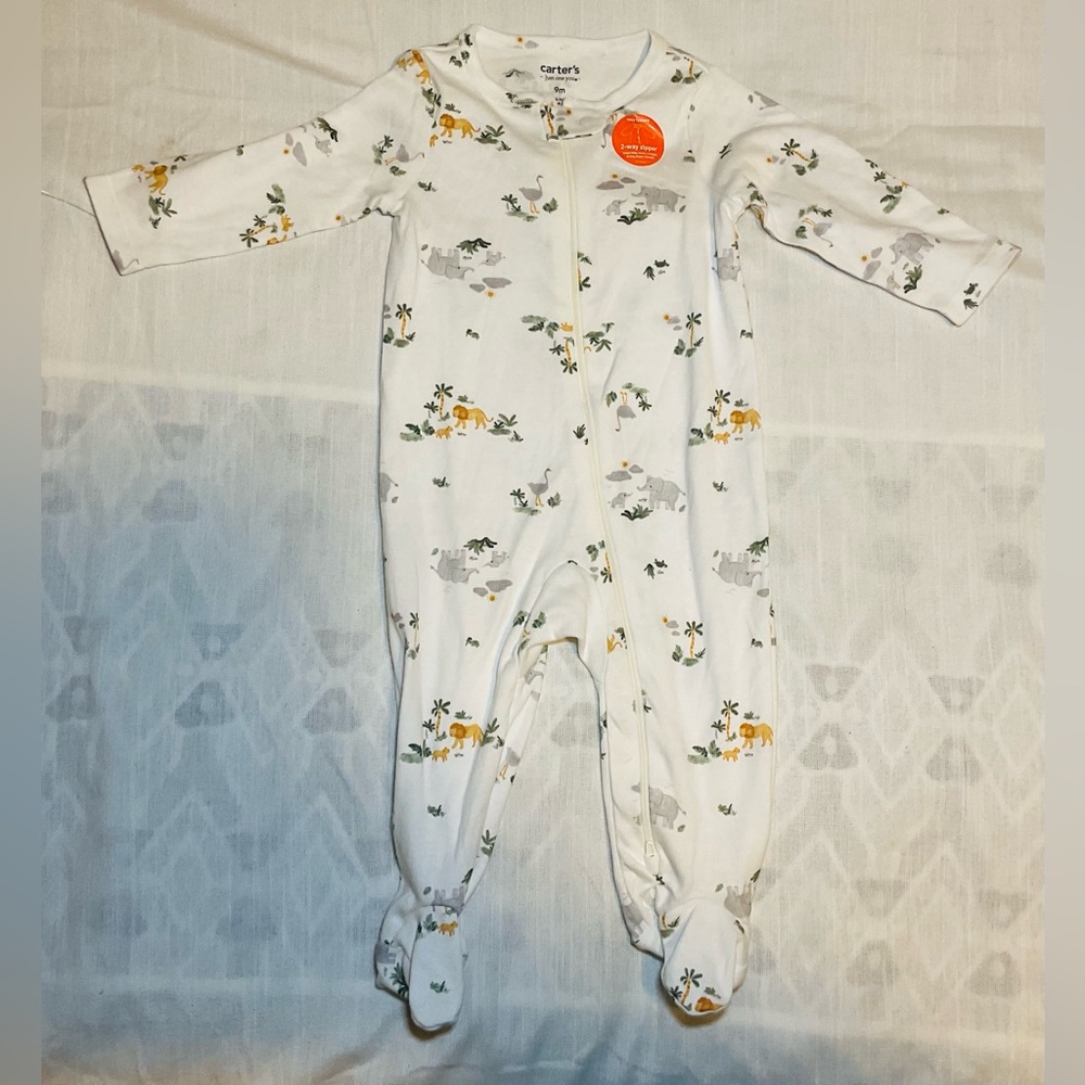Carters Bundle- 9M - Picture 4 of 6